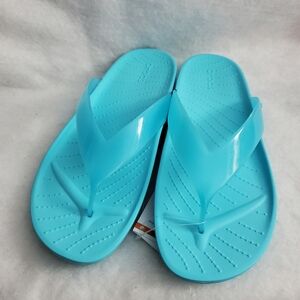 Crocs Women's Splash Flip Flop Sandals, Size 9